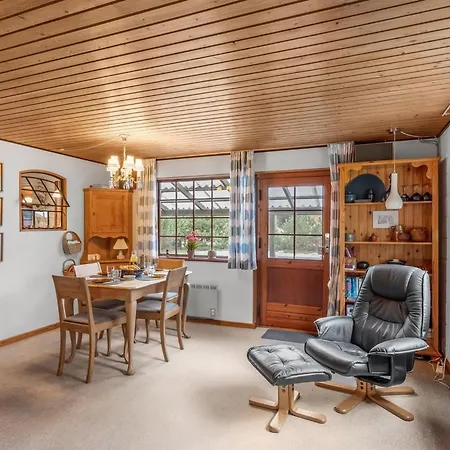 Saxe - 1km From The Sea By Interhome